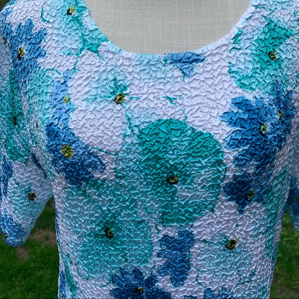 Two piece popcorn top and jacket blue green floral design Guessing L-XL - Picture 6 of 16